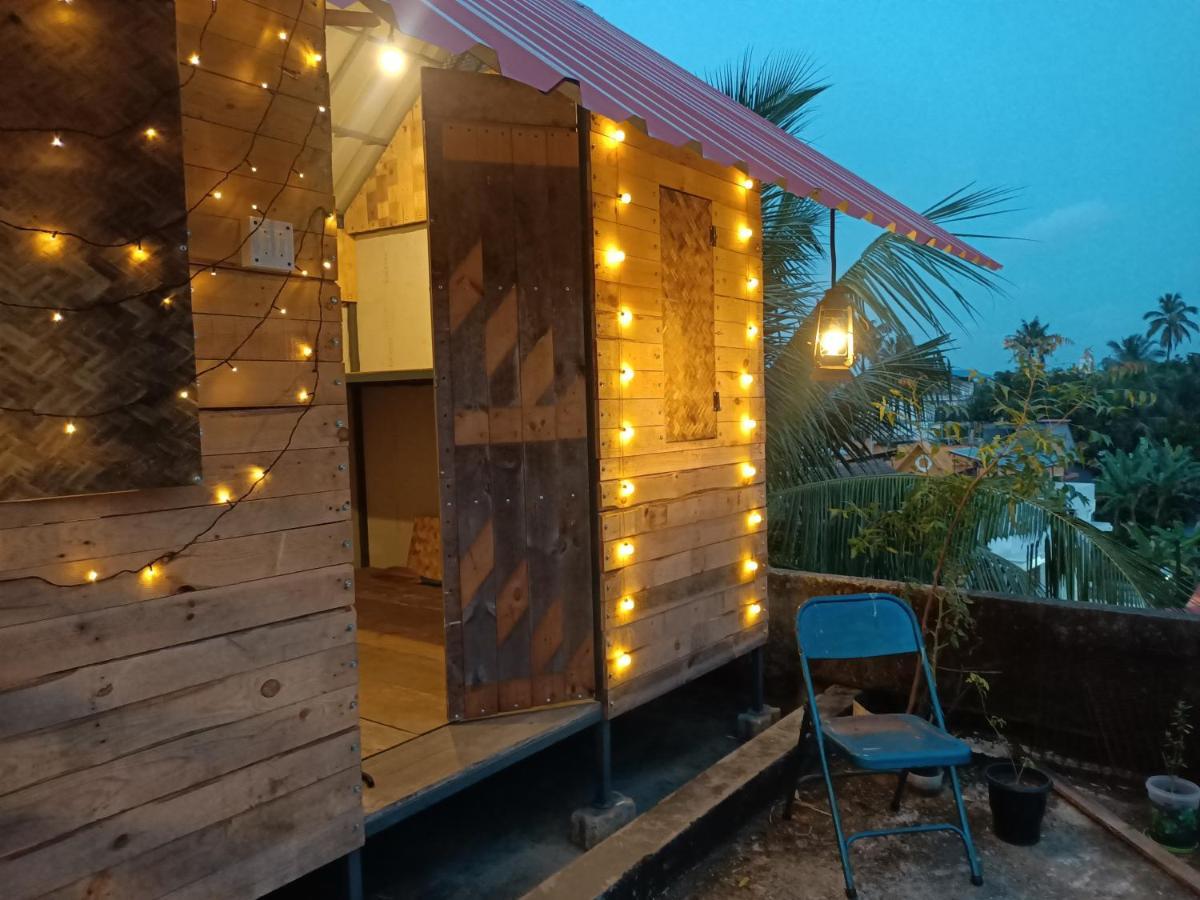 Adams Wood House Ayurveda Homestay Kochi Exterior foto